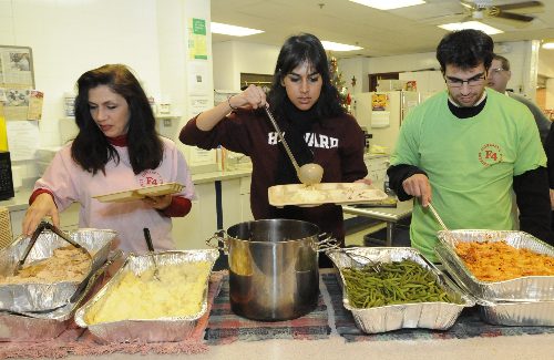 Downingtown man’s group serves meals to 3 shelters in Reading